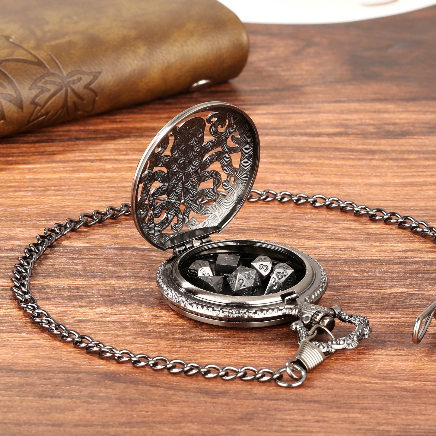 Octopus Pocket Watch Dice Set, Equipped With 7 Mini Polyhedral Metal Dice